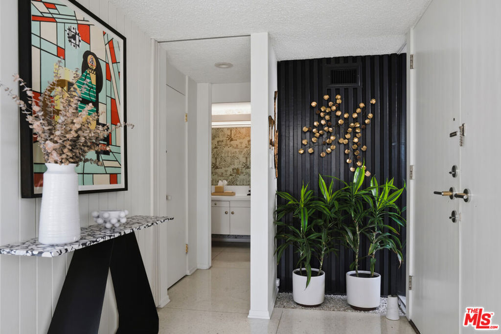 1331 Casiano Road