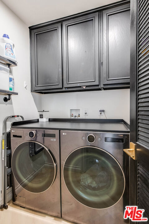 4310 Cahuenga Boulevard 104