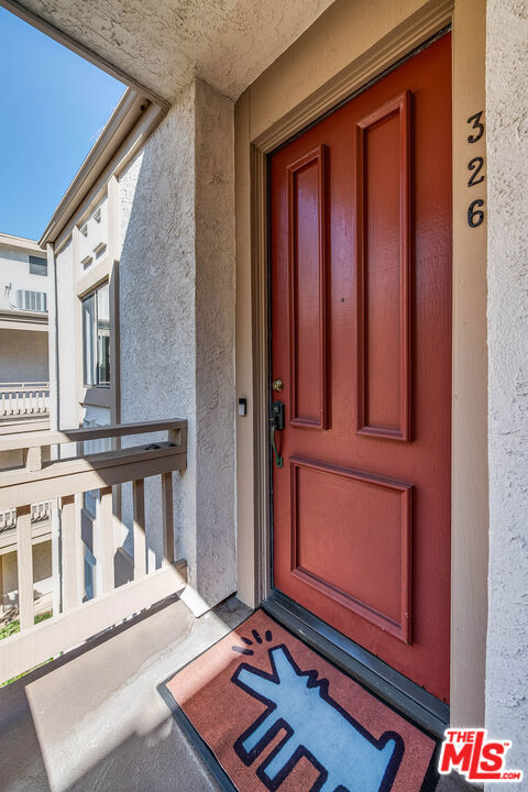 3480 Barham Boulevard 326