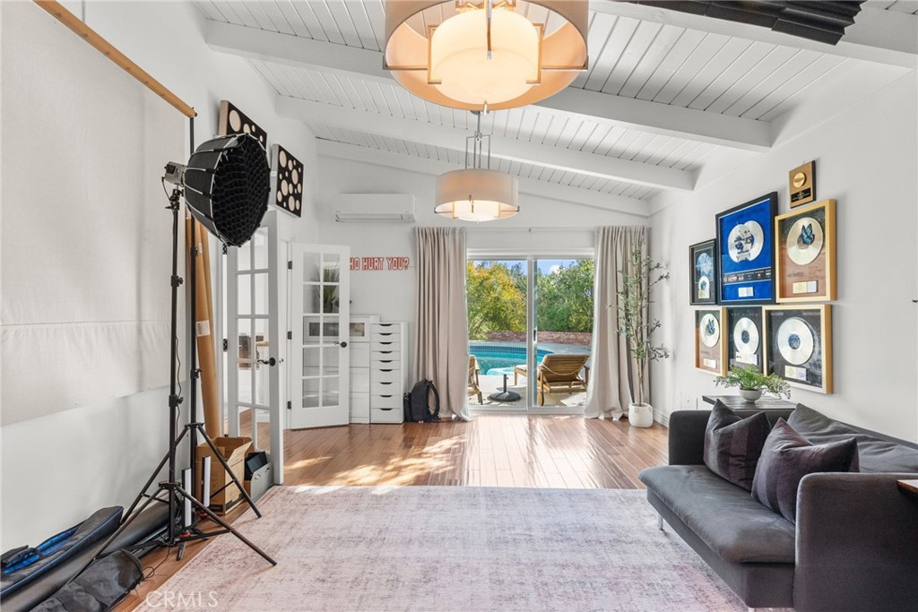 23644 Del Cerro Circle