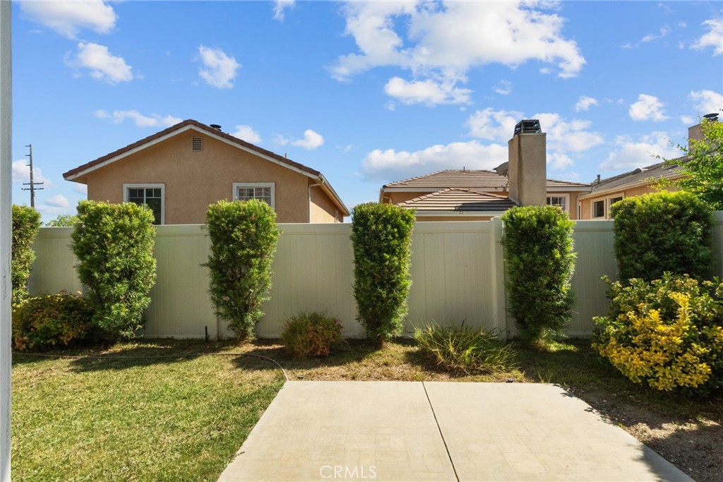 27606 Primrose Lane