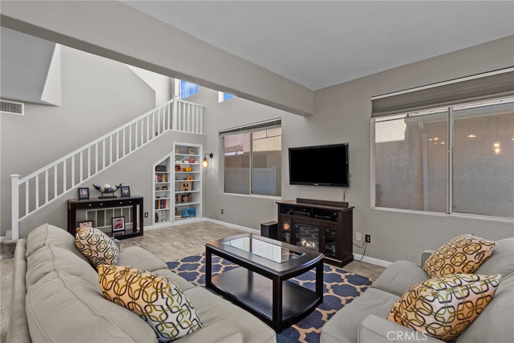 27606 Primrose Lane