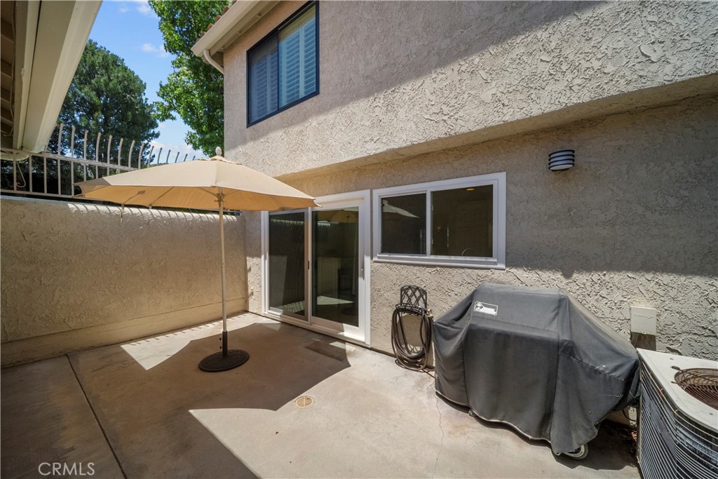 6815 Valley Circle Boulevard 79