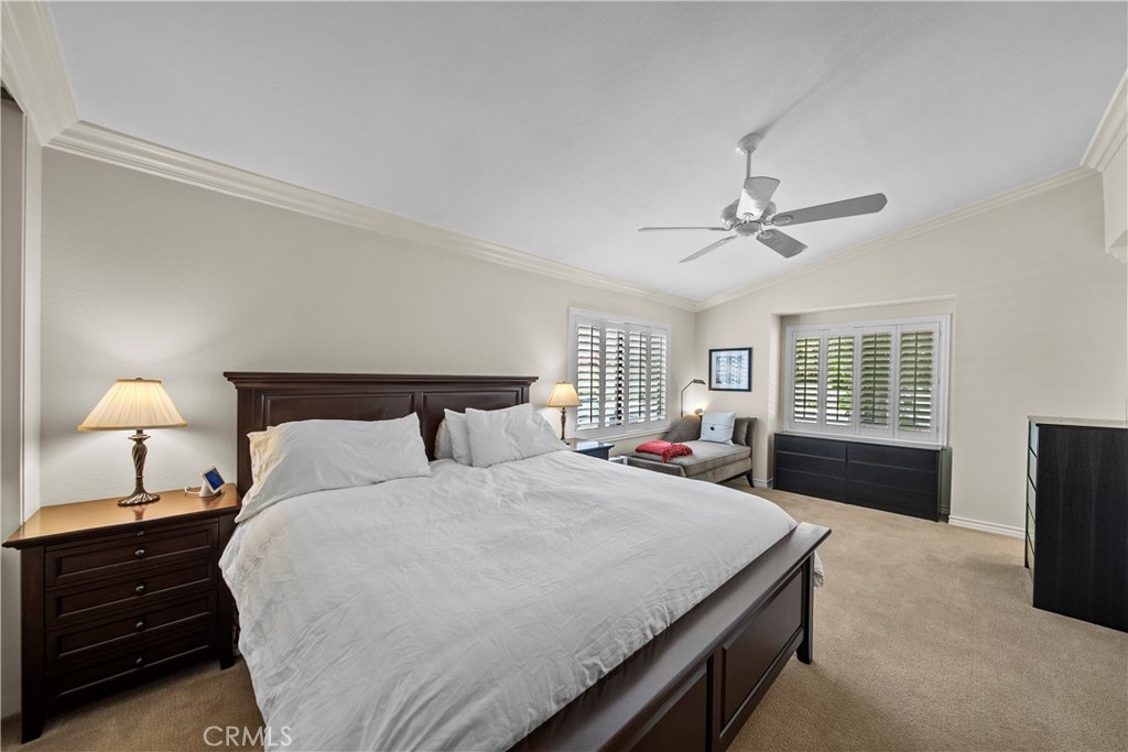 6815 Valley Circle Boulevard 79