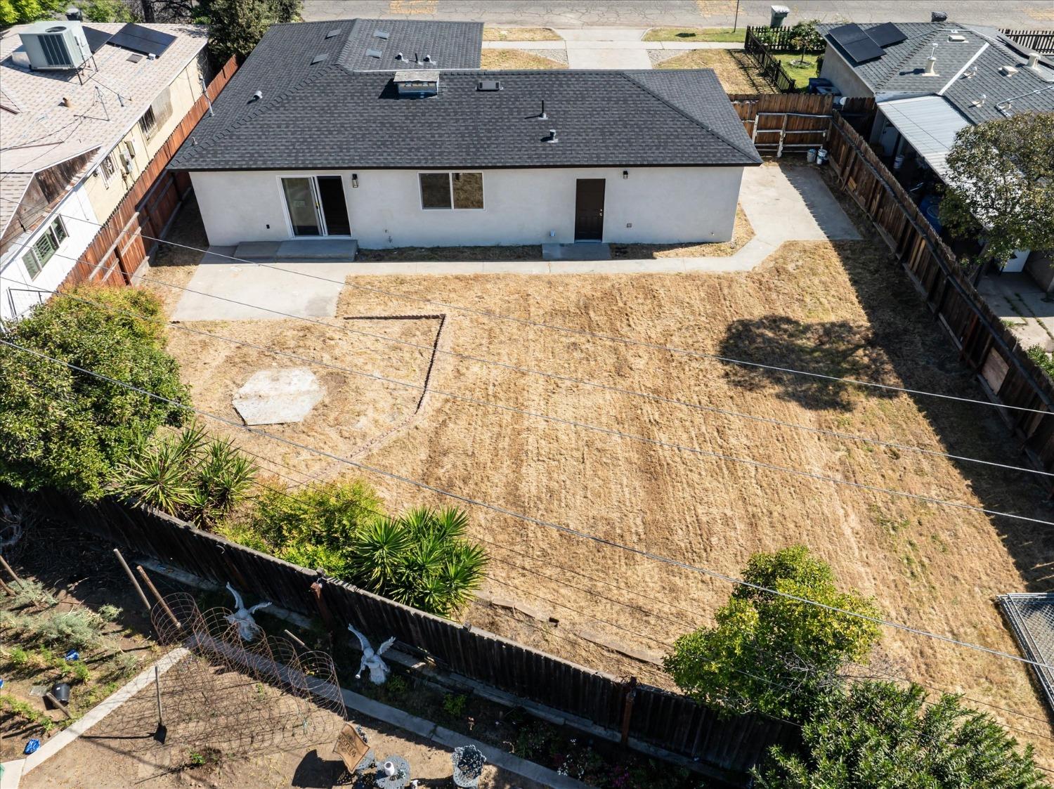 4842 E Floradora Avenue