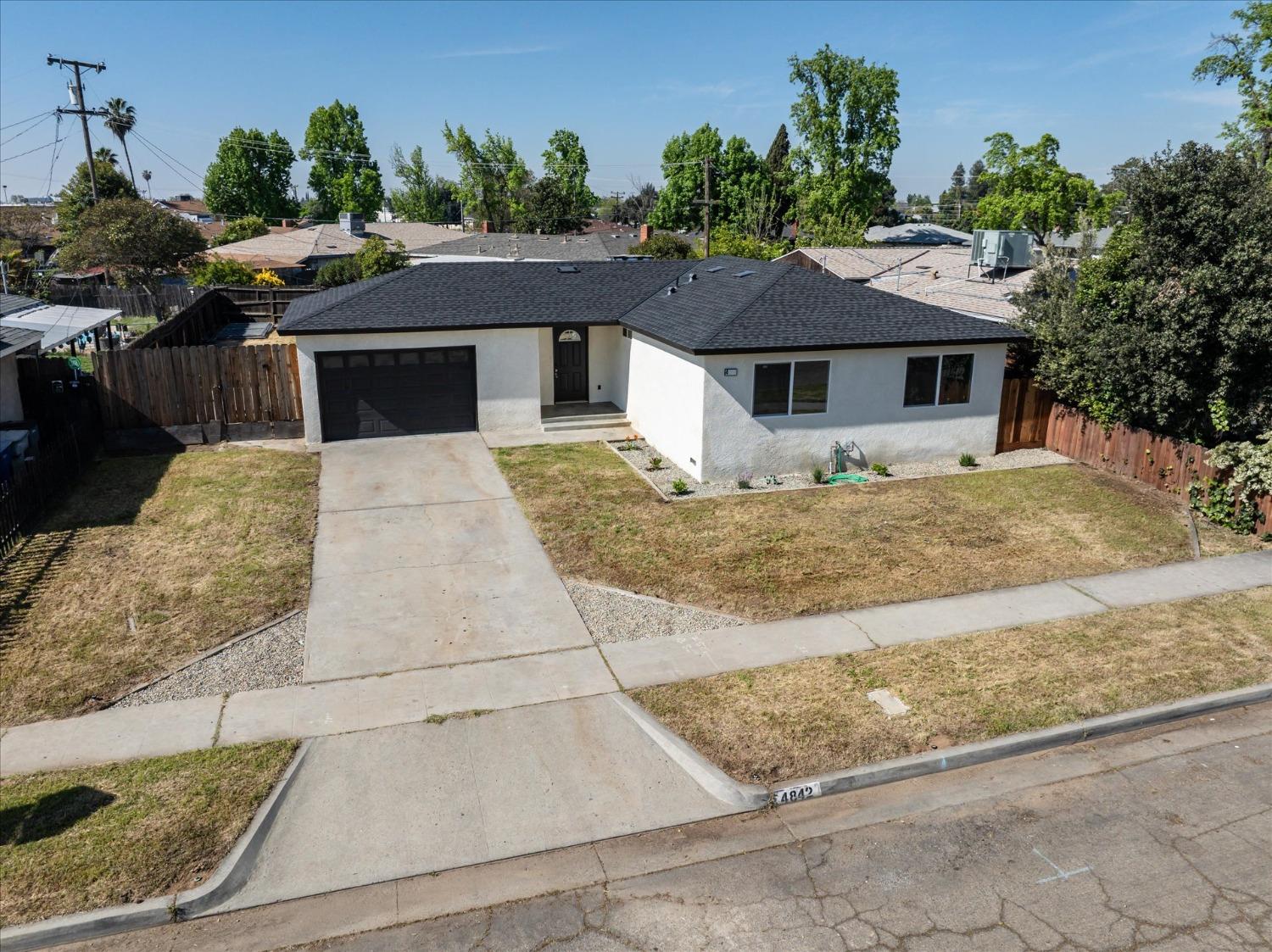 4842 E Floradora Avenue