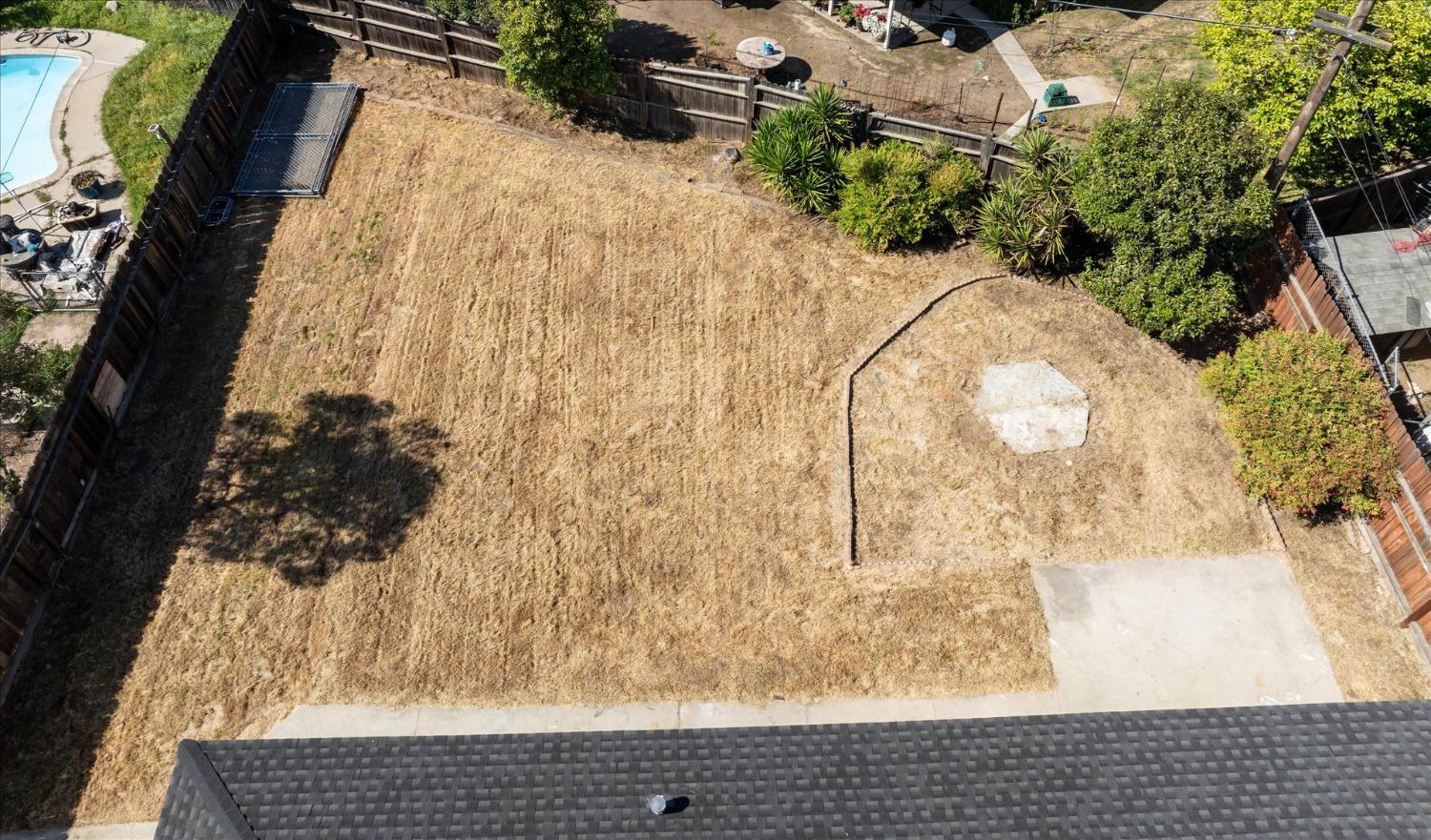 4842 E Floradora Avenue