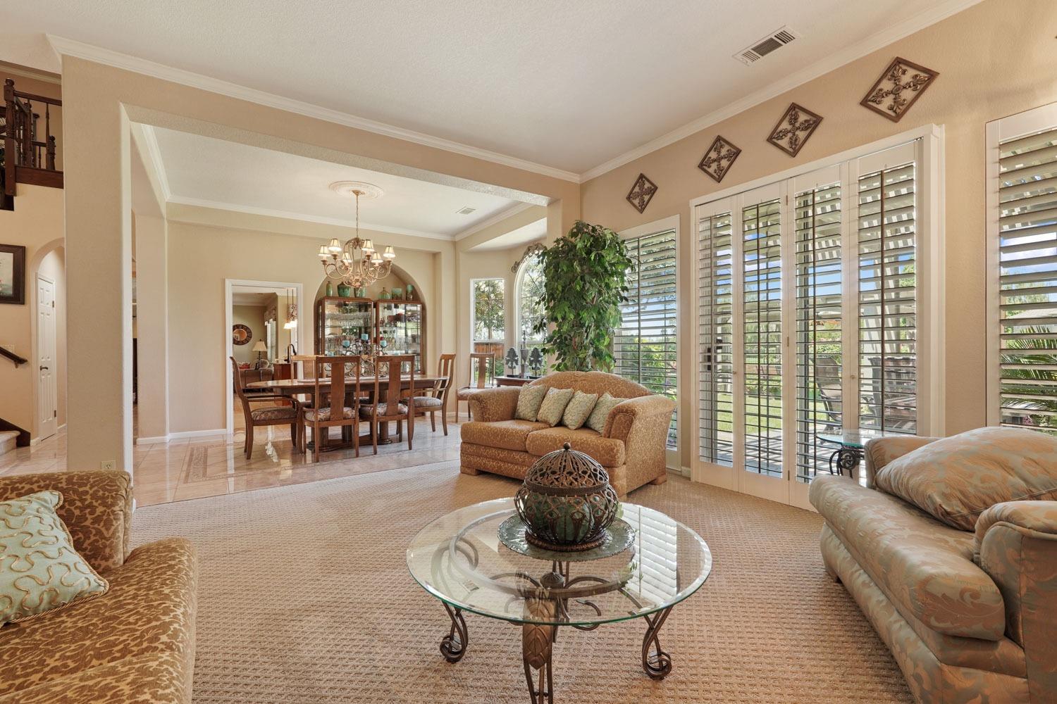 3441 Gleneagles Drive