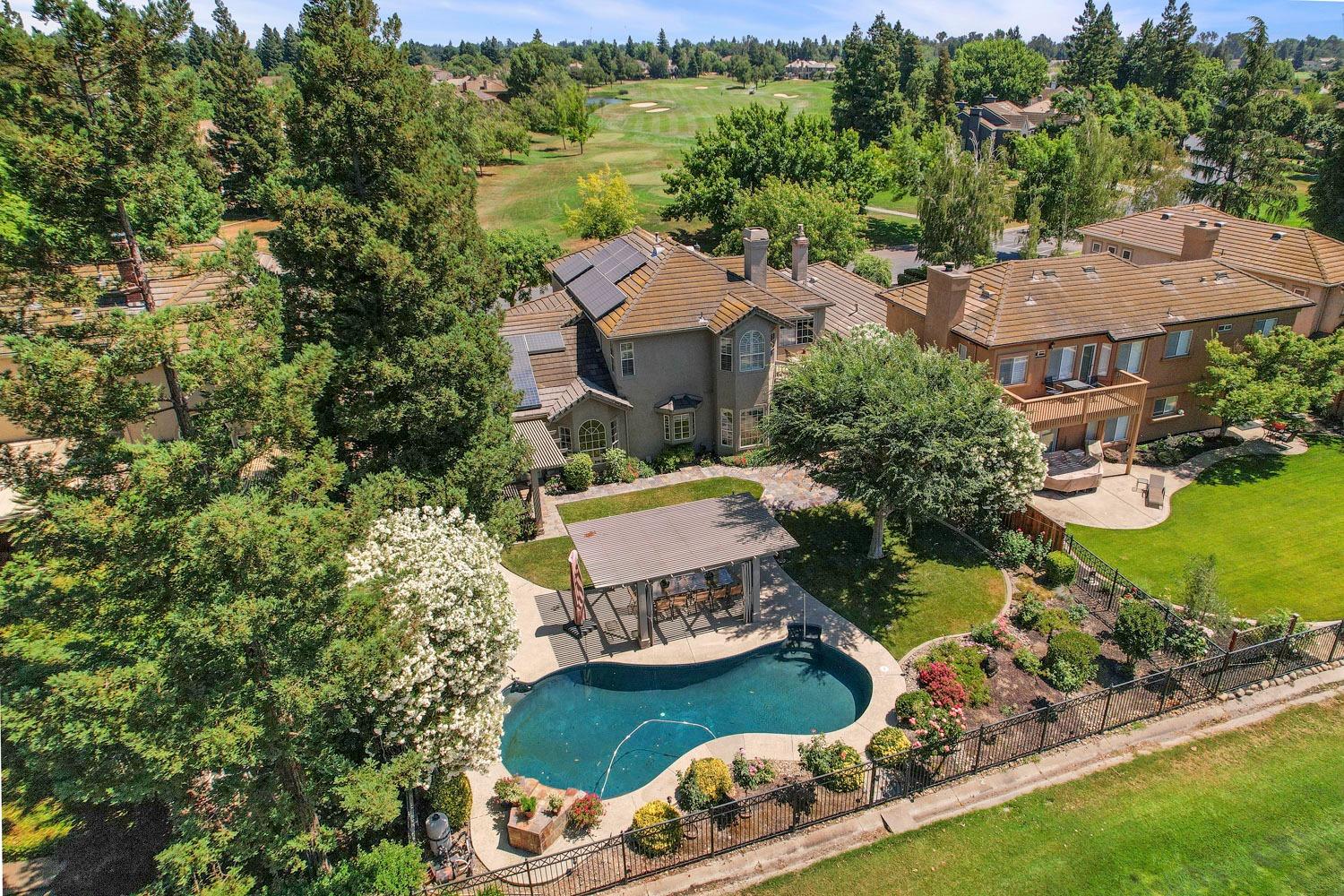 3441 Gleneagles Drive