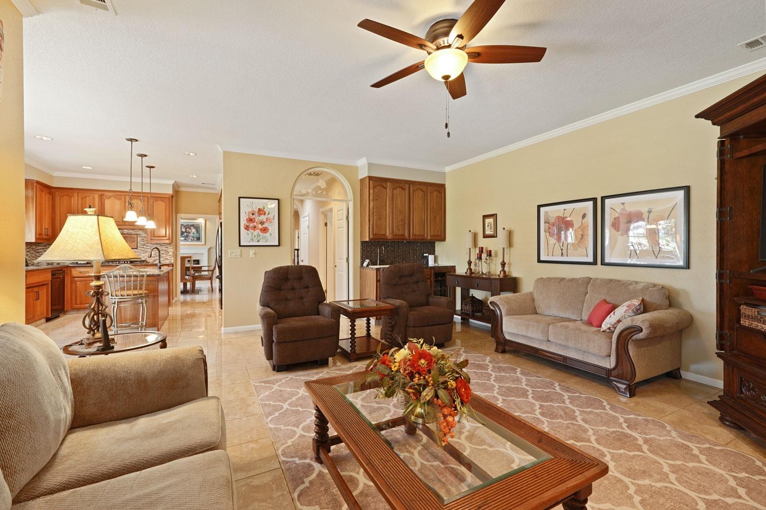 3441 Gleneagles Drive