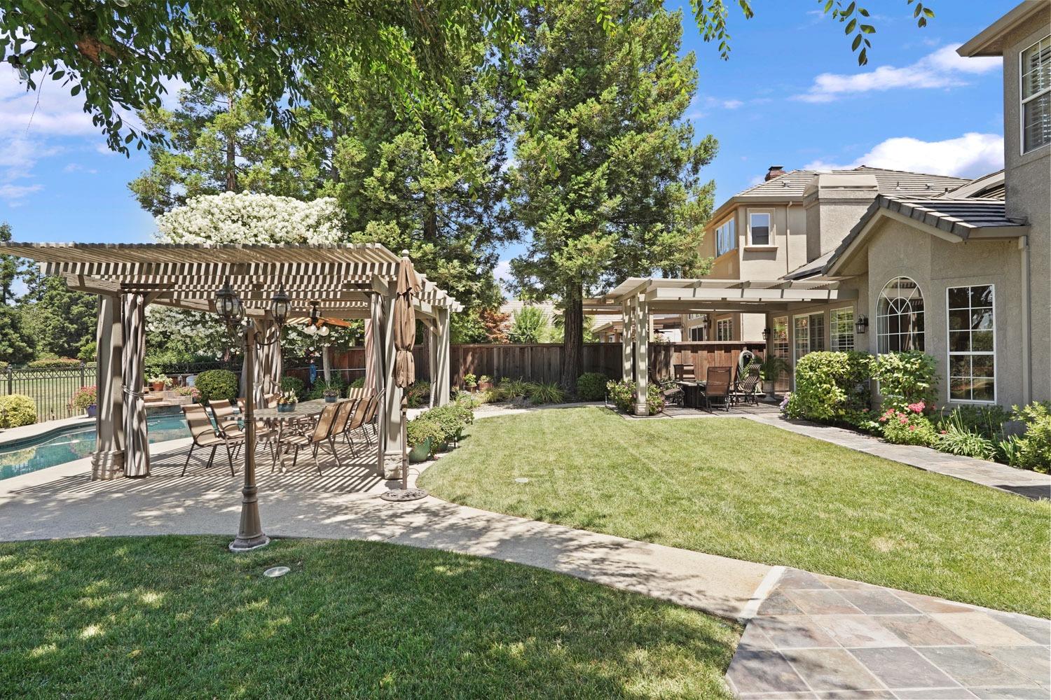 3441 Gleneagles Drive