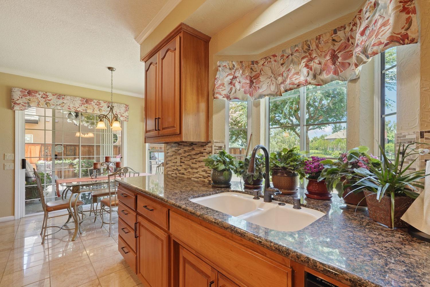 3441 Gleneagles Drive