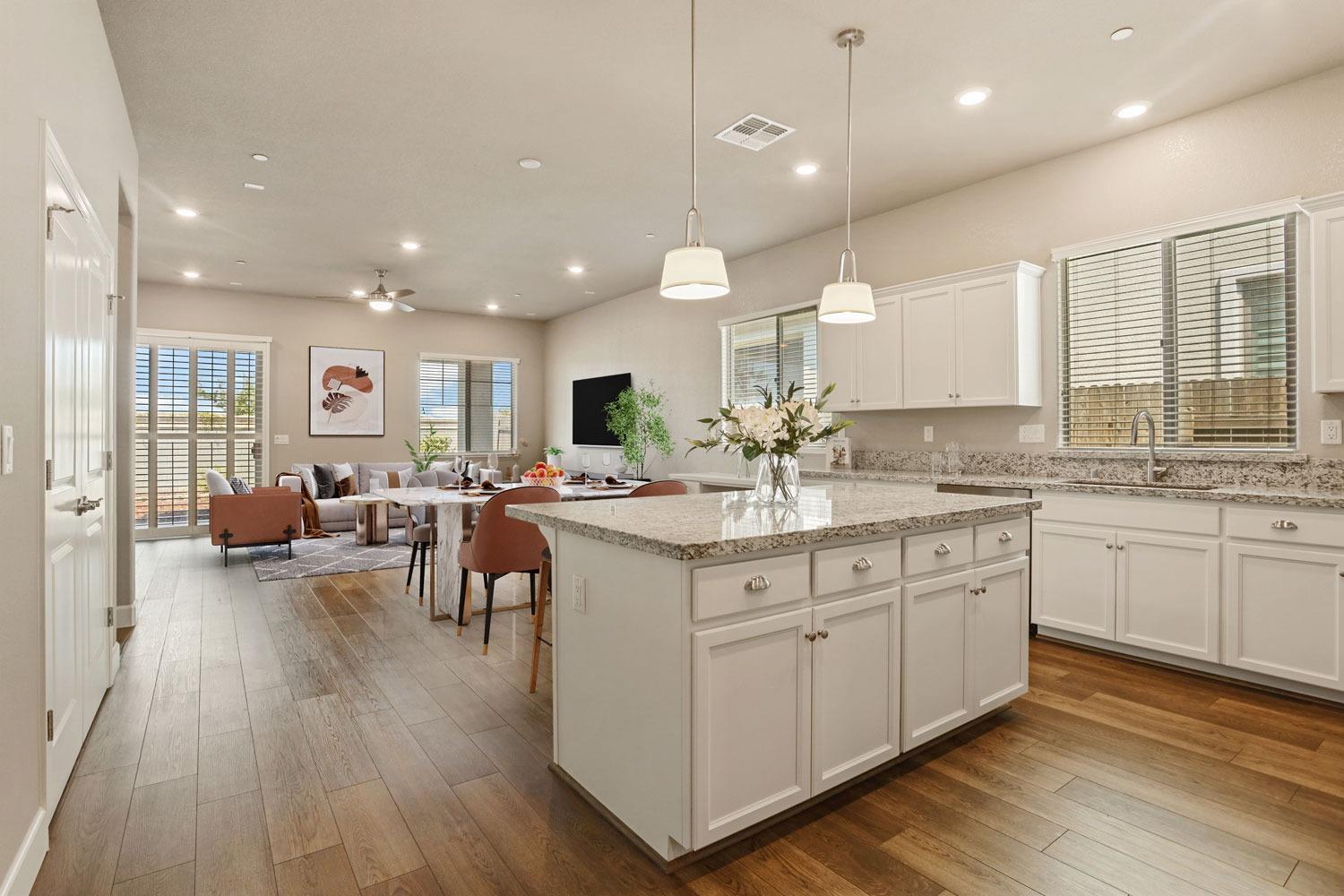 5113 Creekhollow Way