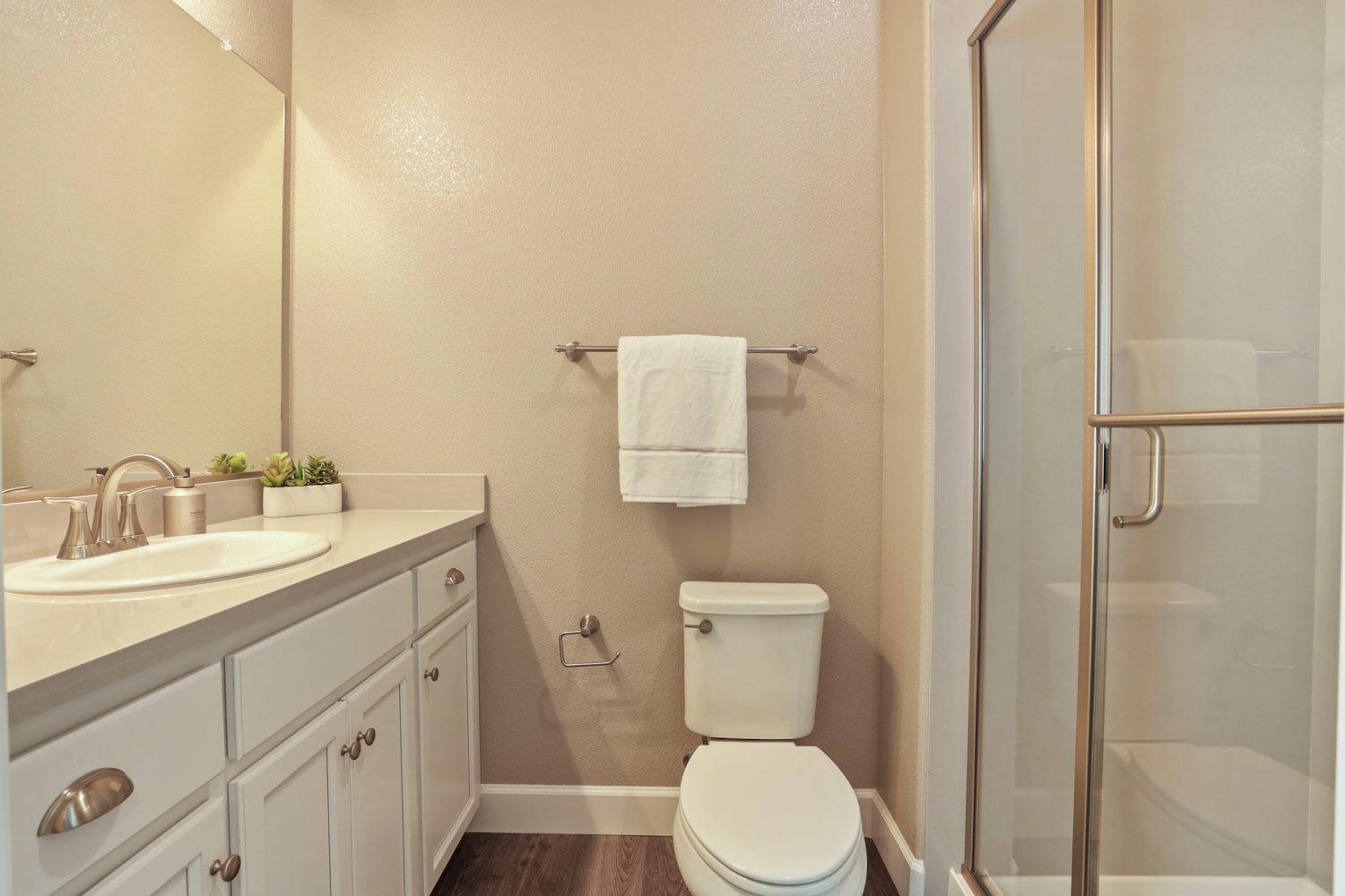 5113 Creekhollow Way