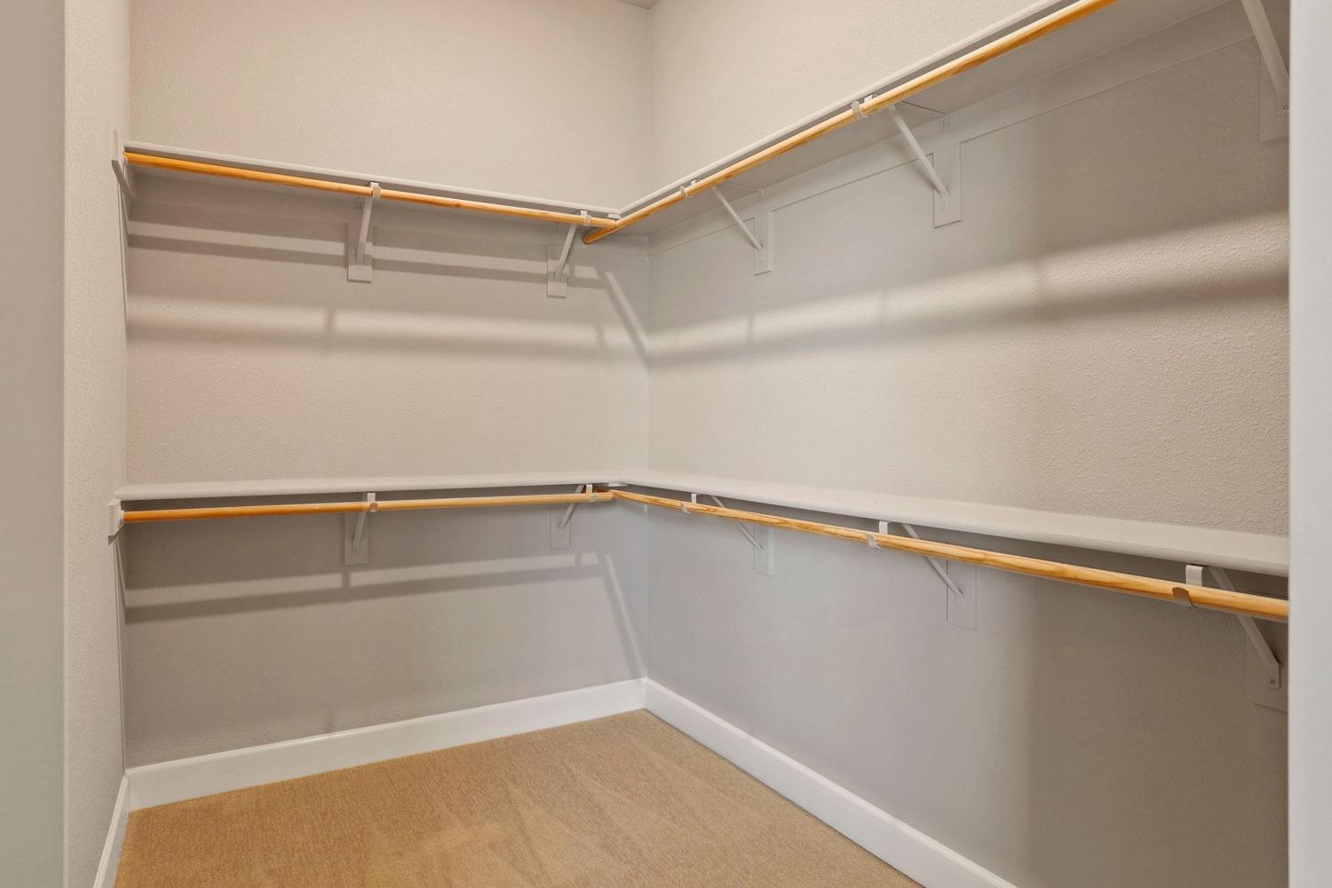 5113 Creekhollow Way