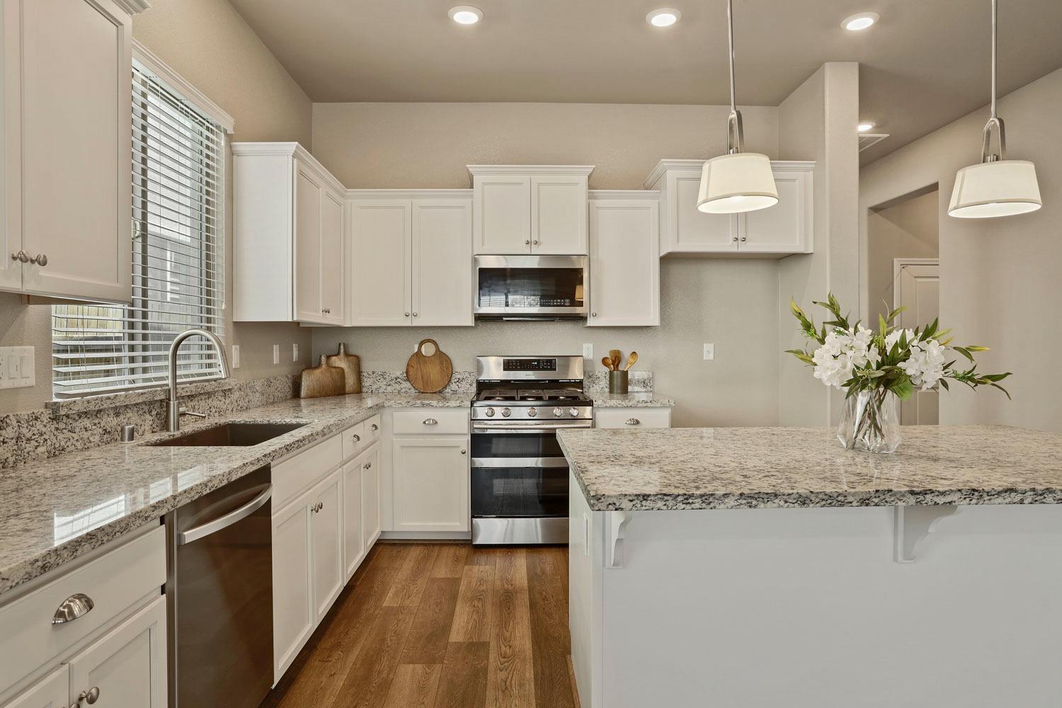 5113 Creekhollow Way