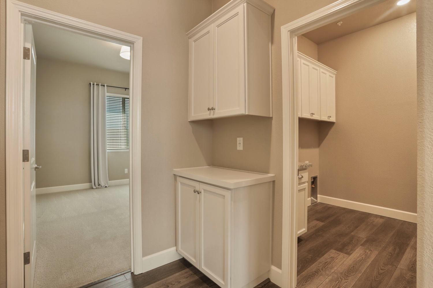 5113 Creekhollow Way