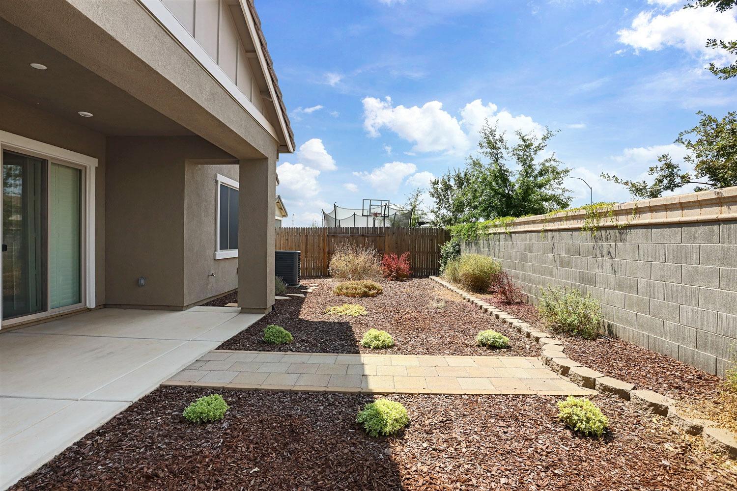 5113 Creekhollow Way