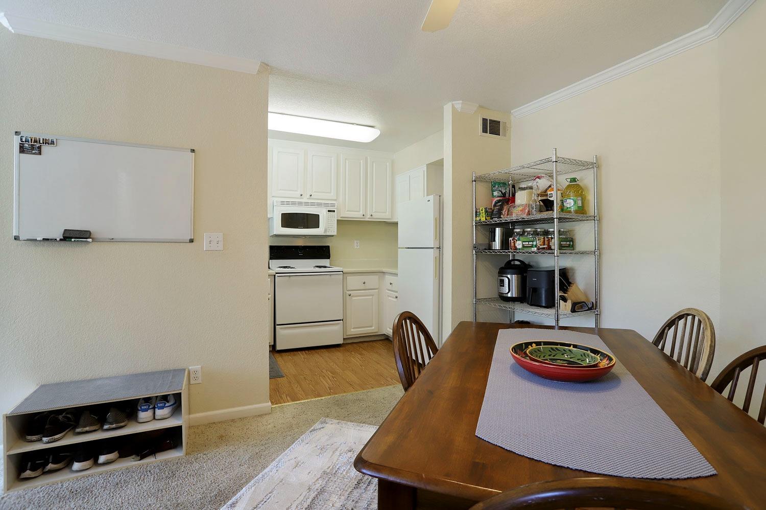 1019 Dornajo Way 224