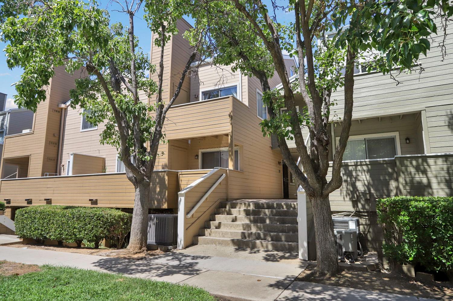 1019 Dornajo Way 224