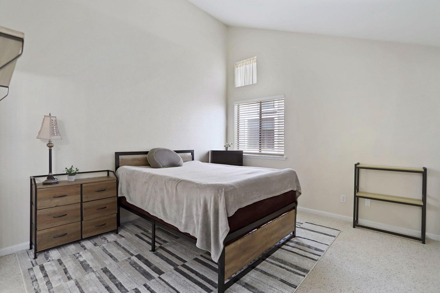 1019 Dornajo Way 224