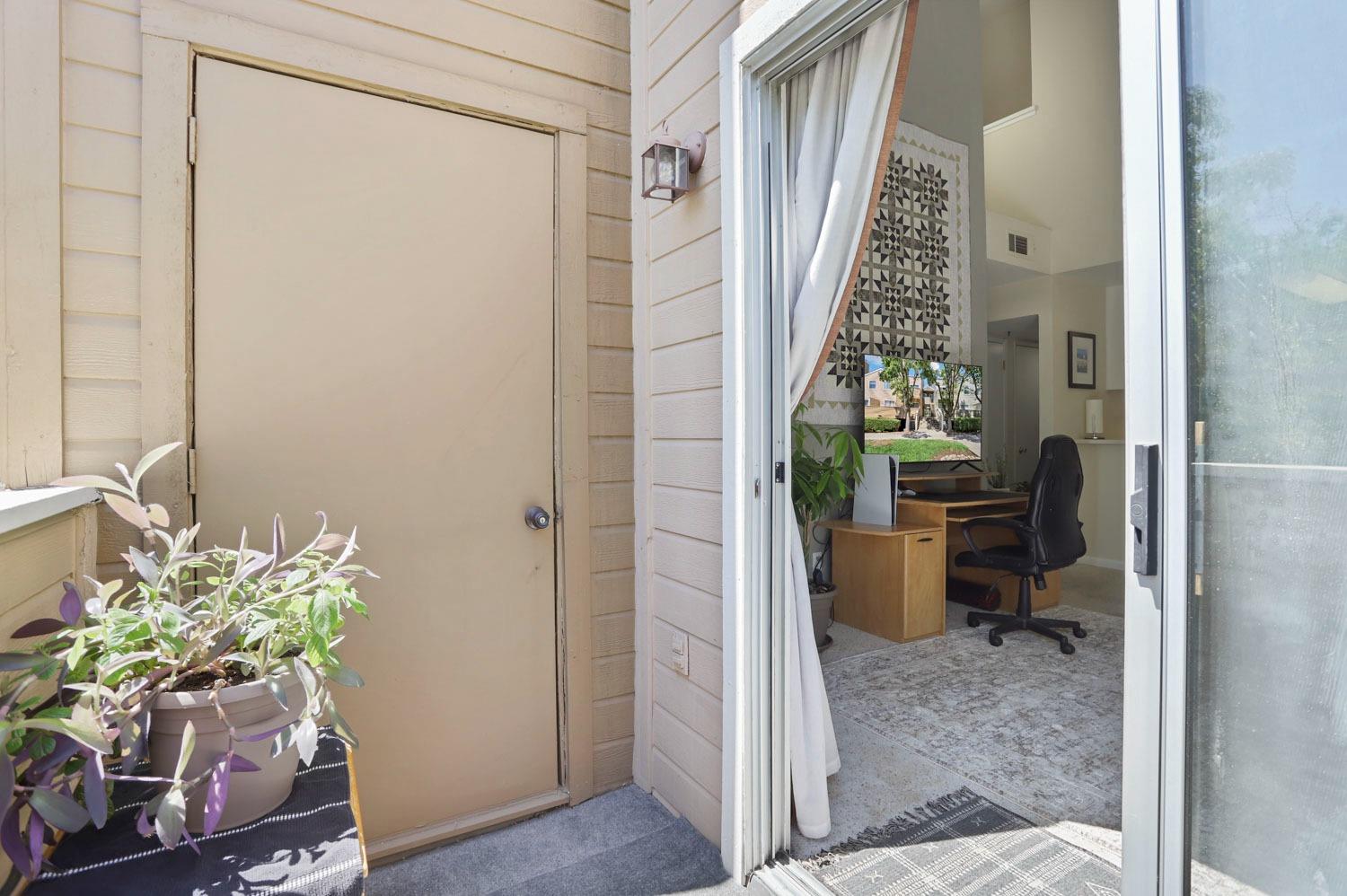 1019 Dornajo Way 224