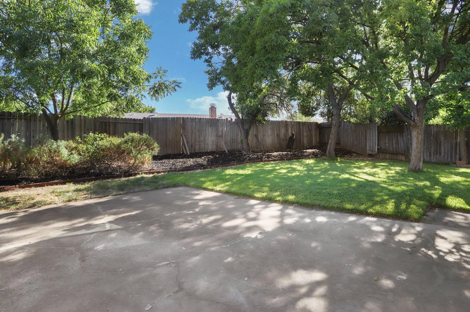 3913 Thornhill Drive