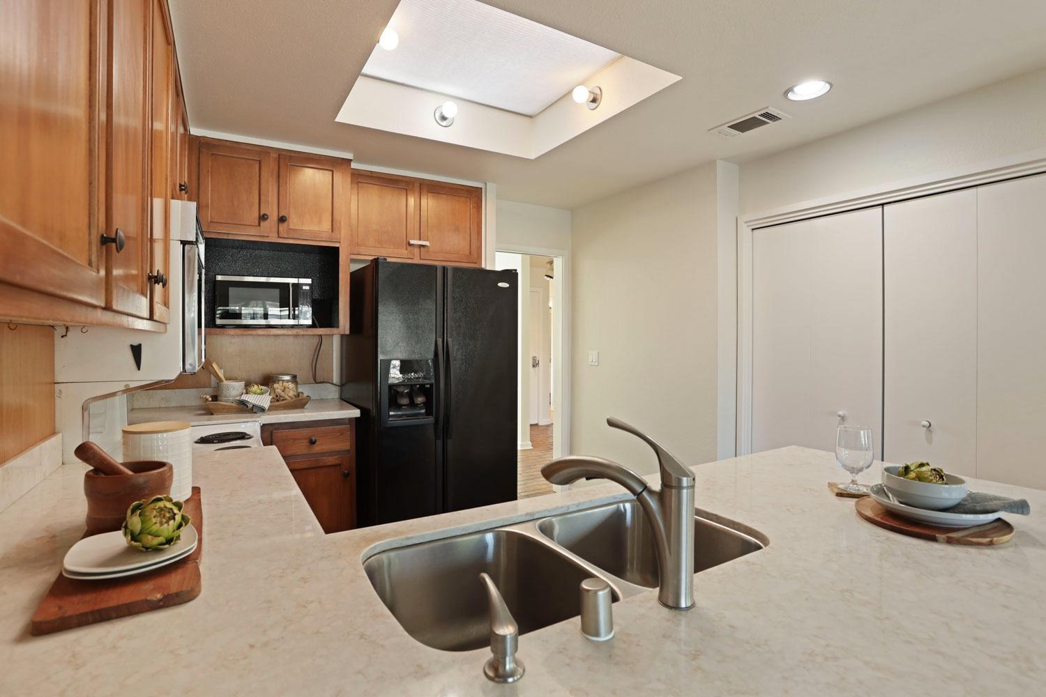 6428 Embarcadero Drive