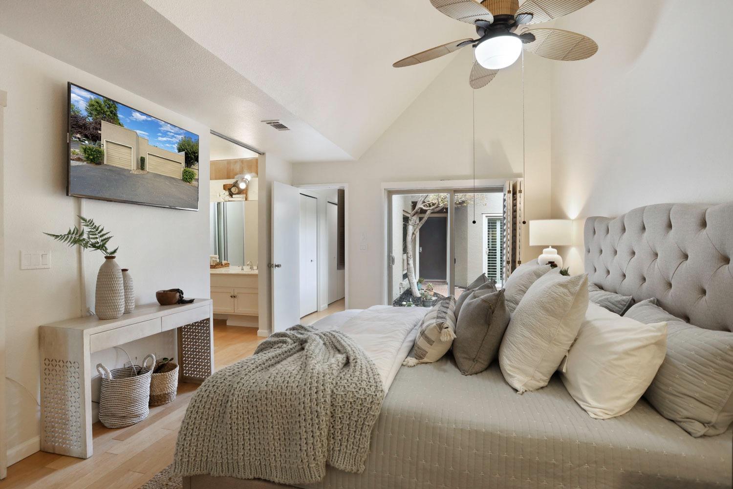 6428 Embarcadero Drive