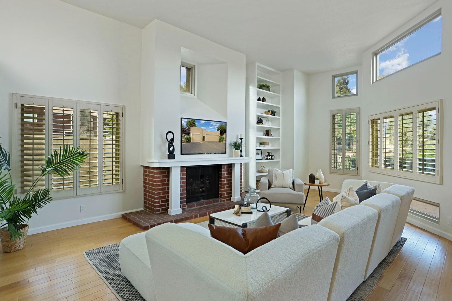 6428 Embarcadero Drive