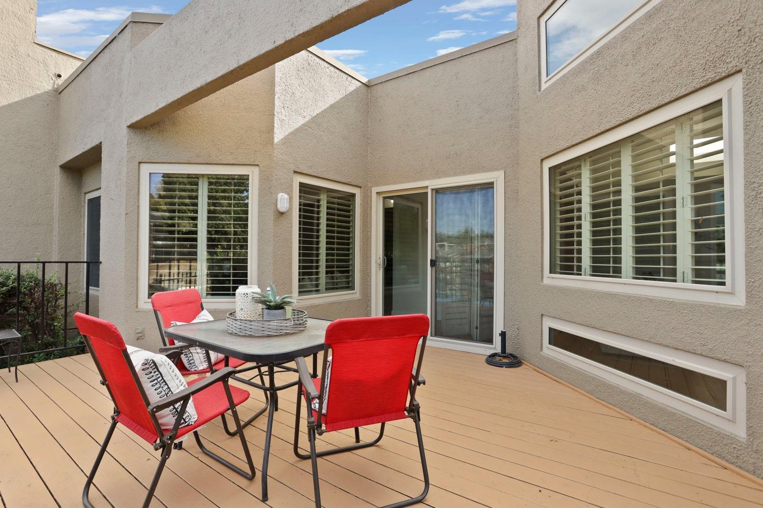 6428 Embarcadero Drive