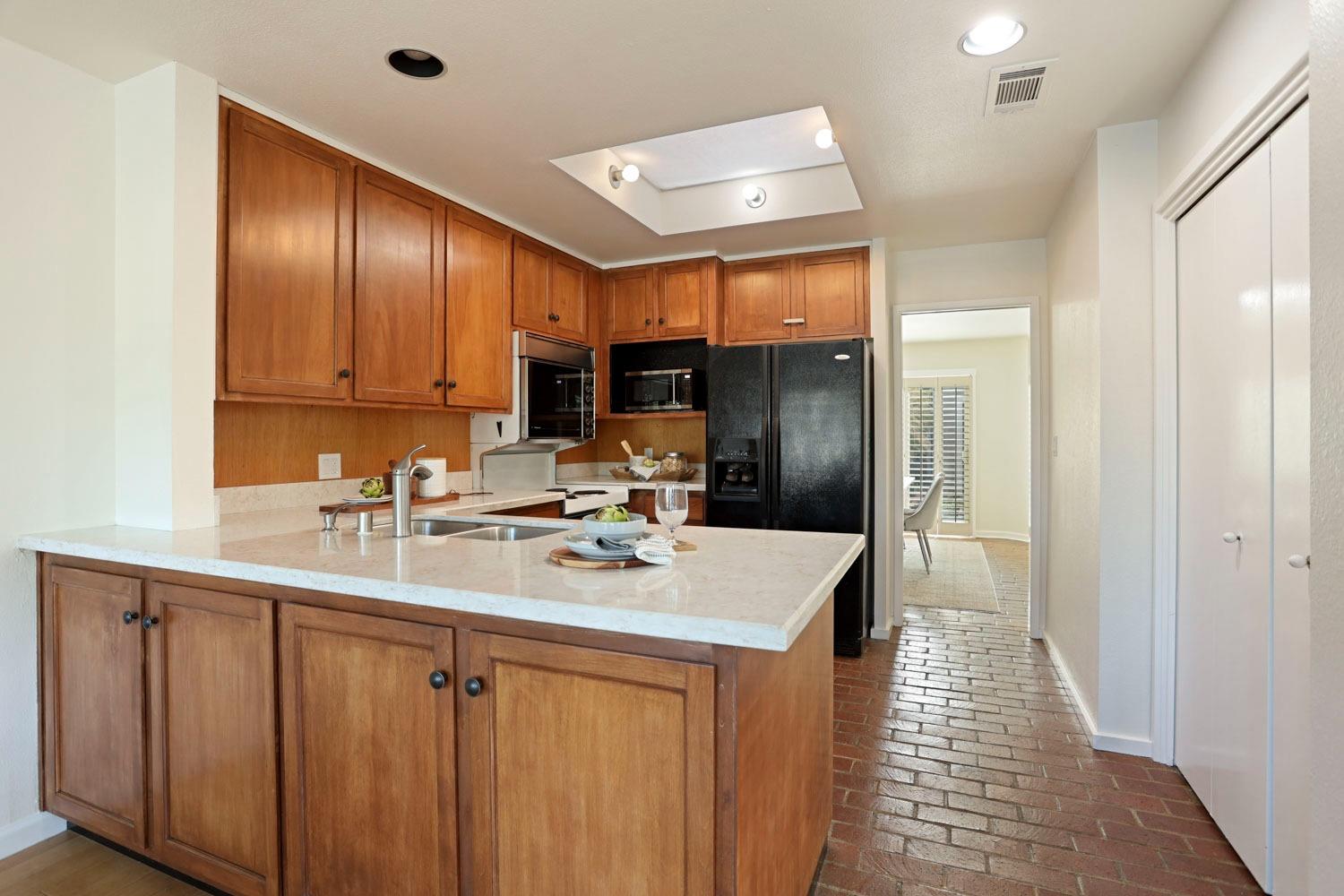 6428 Embarcadero Drive