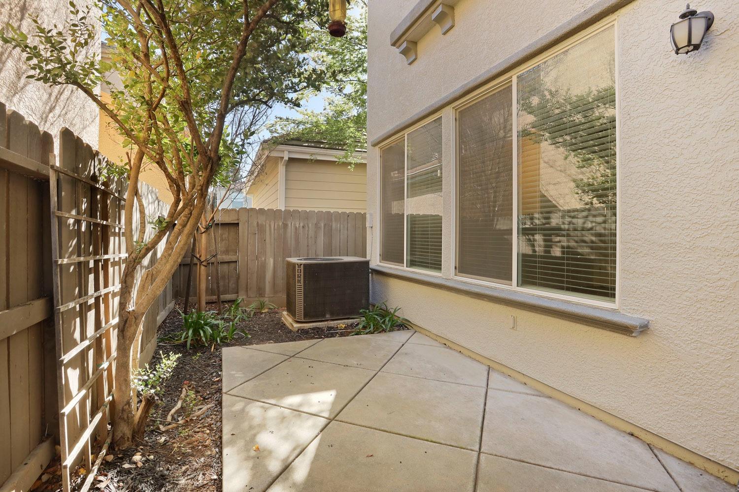 11833 Stoney Ridge Way