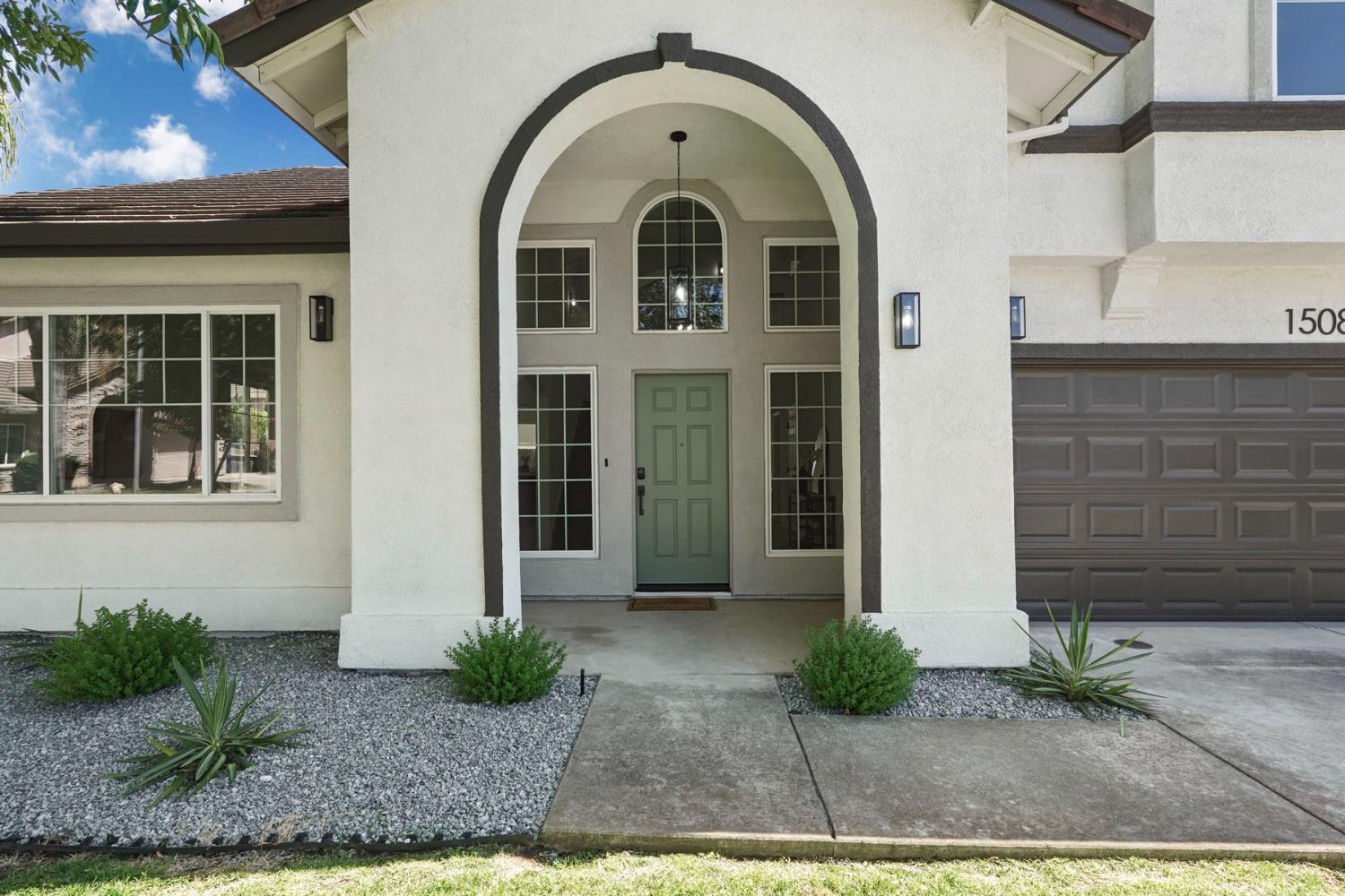 1508 Rose Garden Court