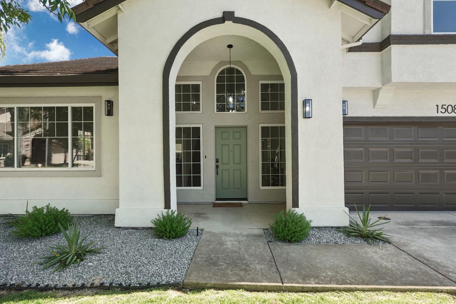 1508 Rose Garden Court