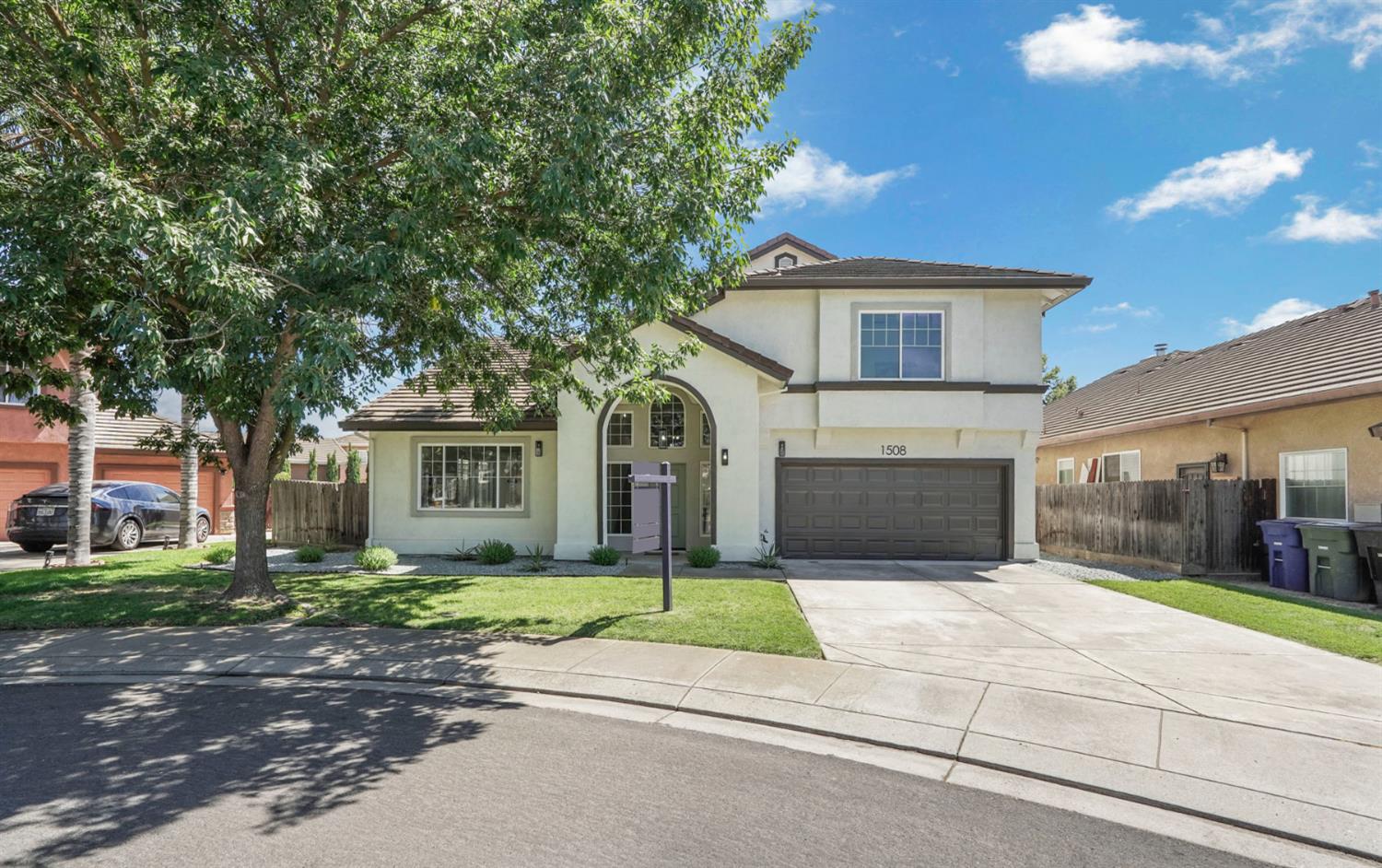 1508 Rose Garden Court