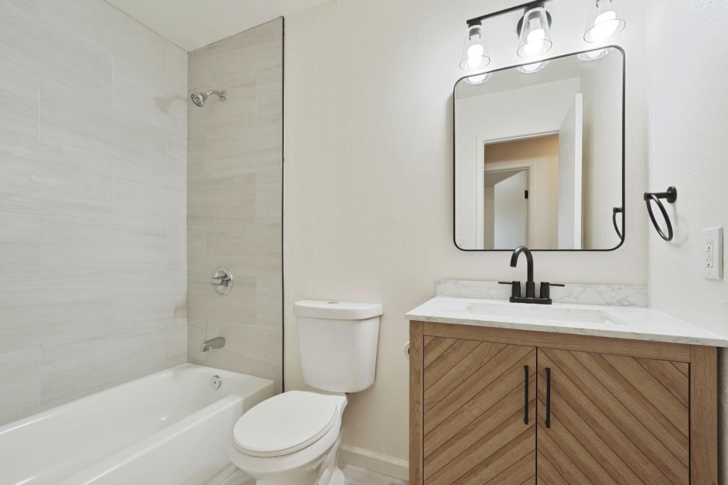 1338 Alfa Romeo Court