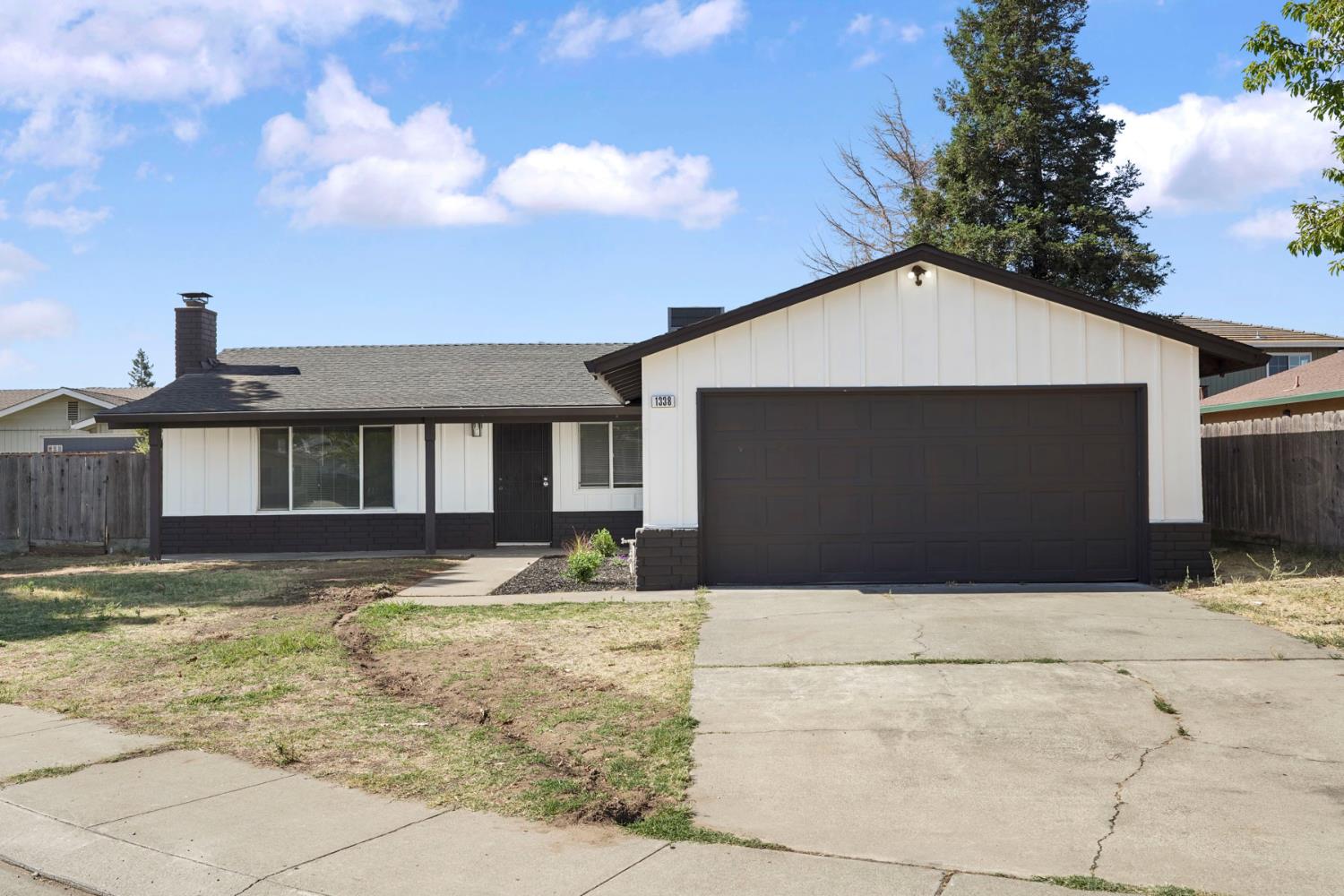 1338 Alfa Romeo Court