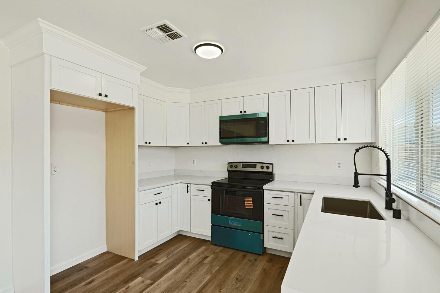 1338 Alfa Romeo Court