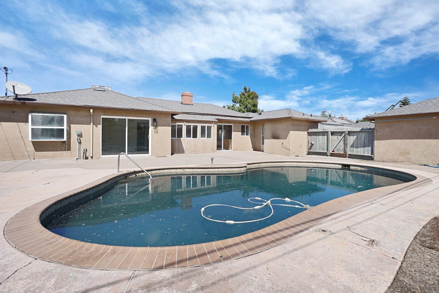 1214 Mcclellan Way