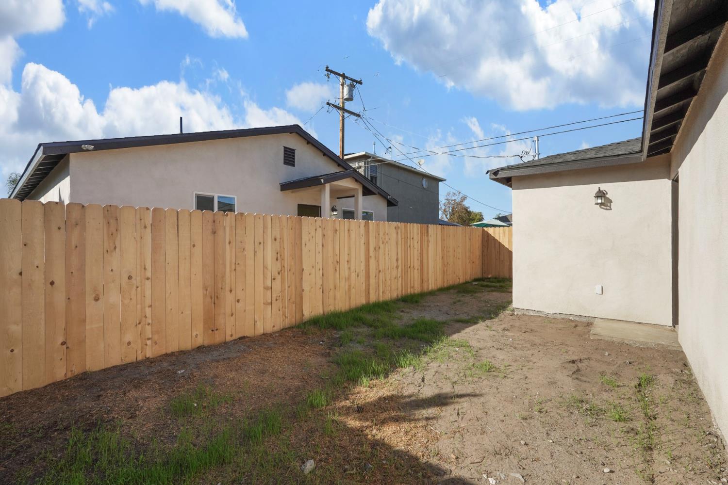 227 N Fremont Avenue