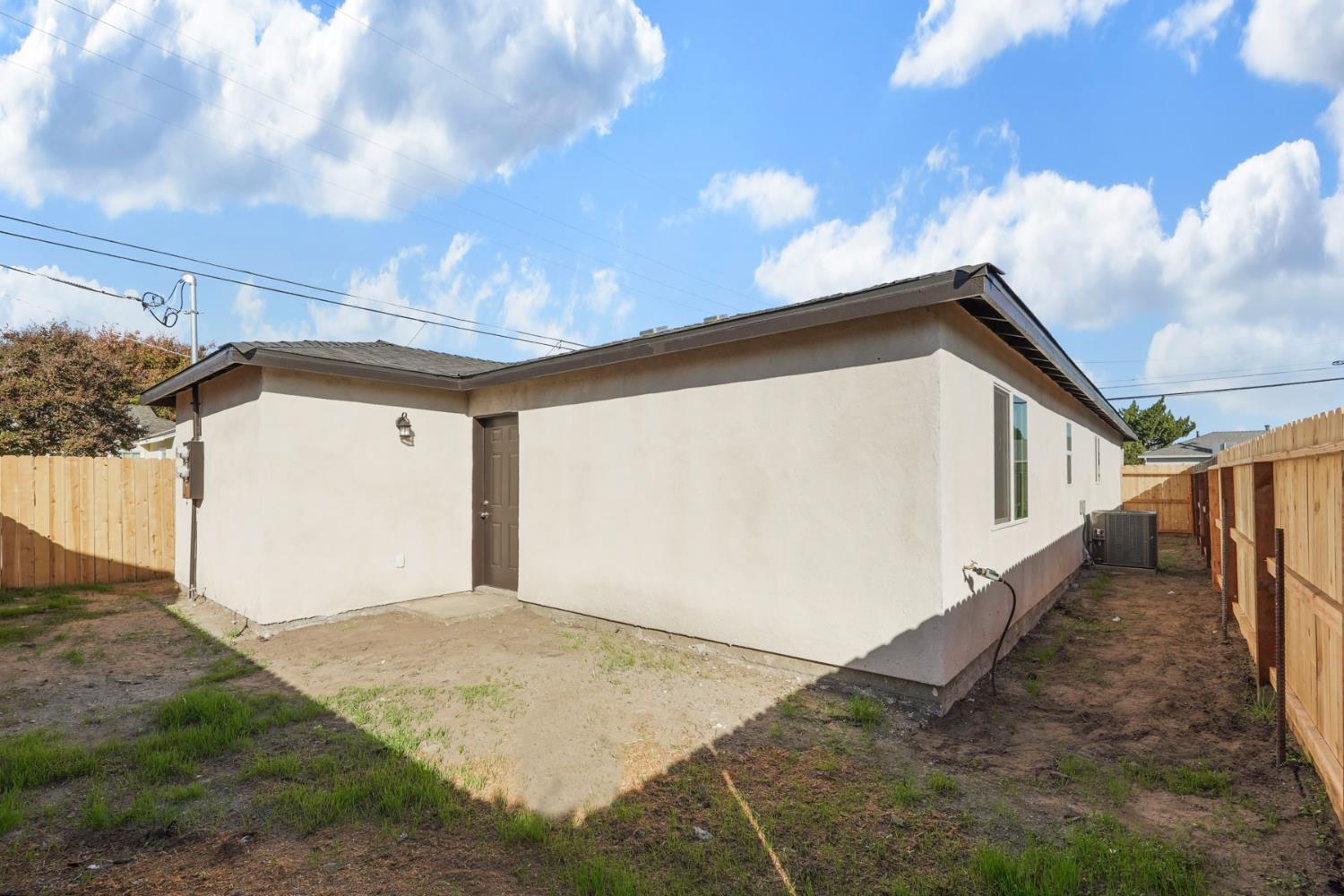 227 N Fremont Avenue