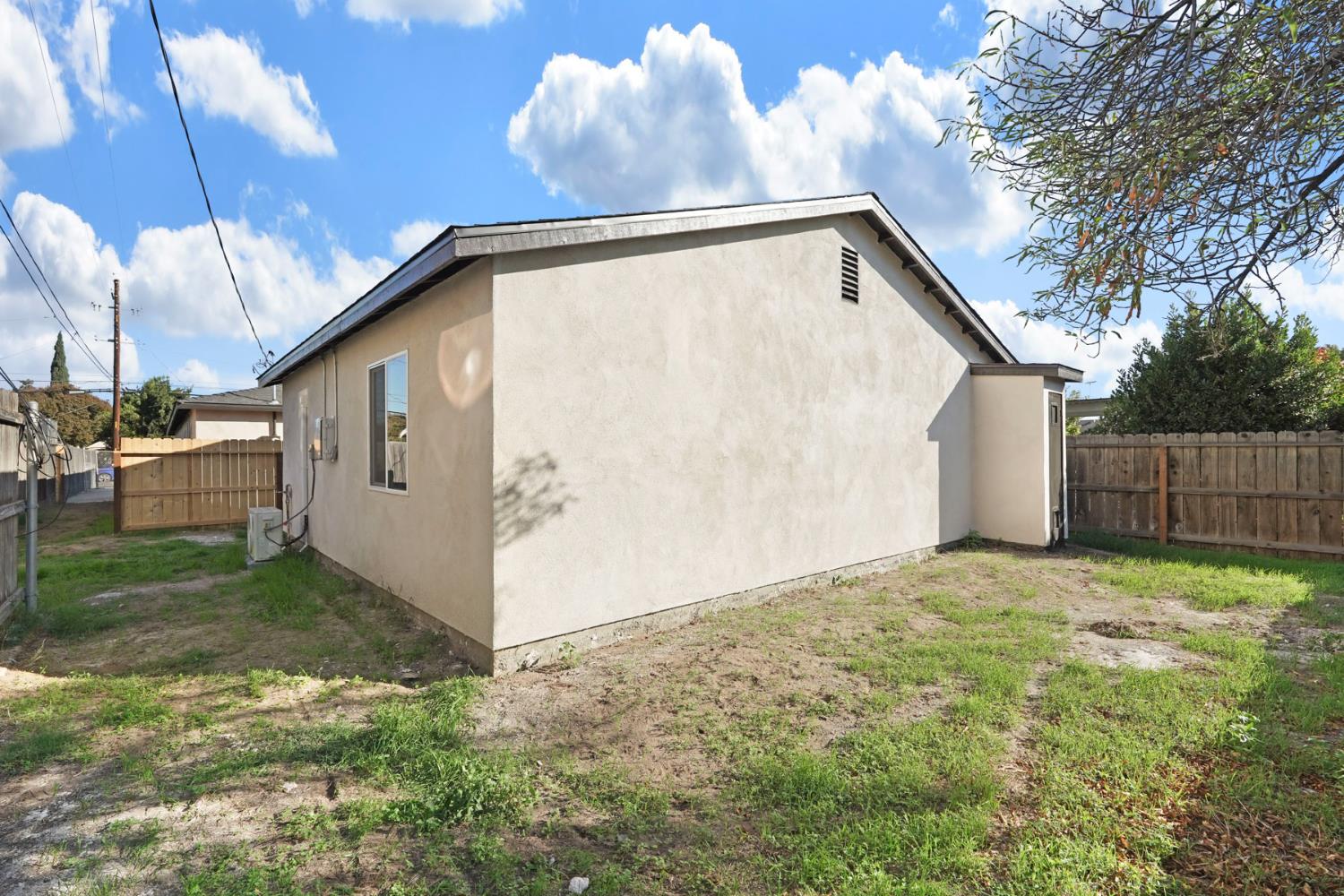 227 N Fremont Avenue