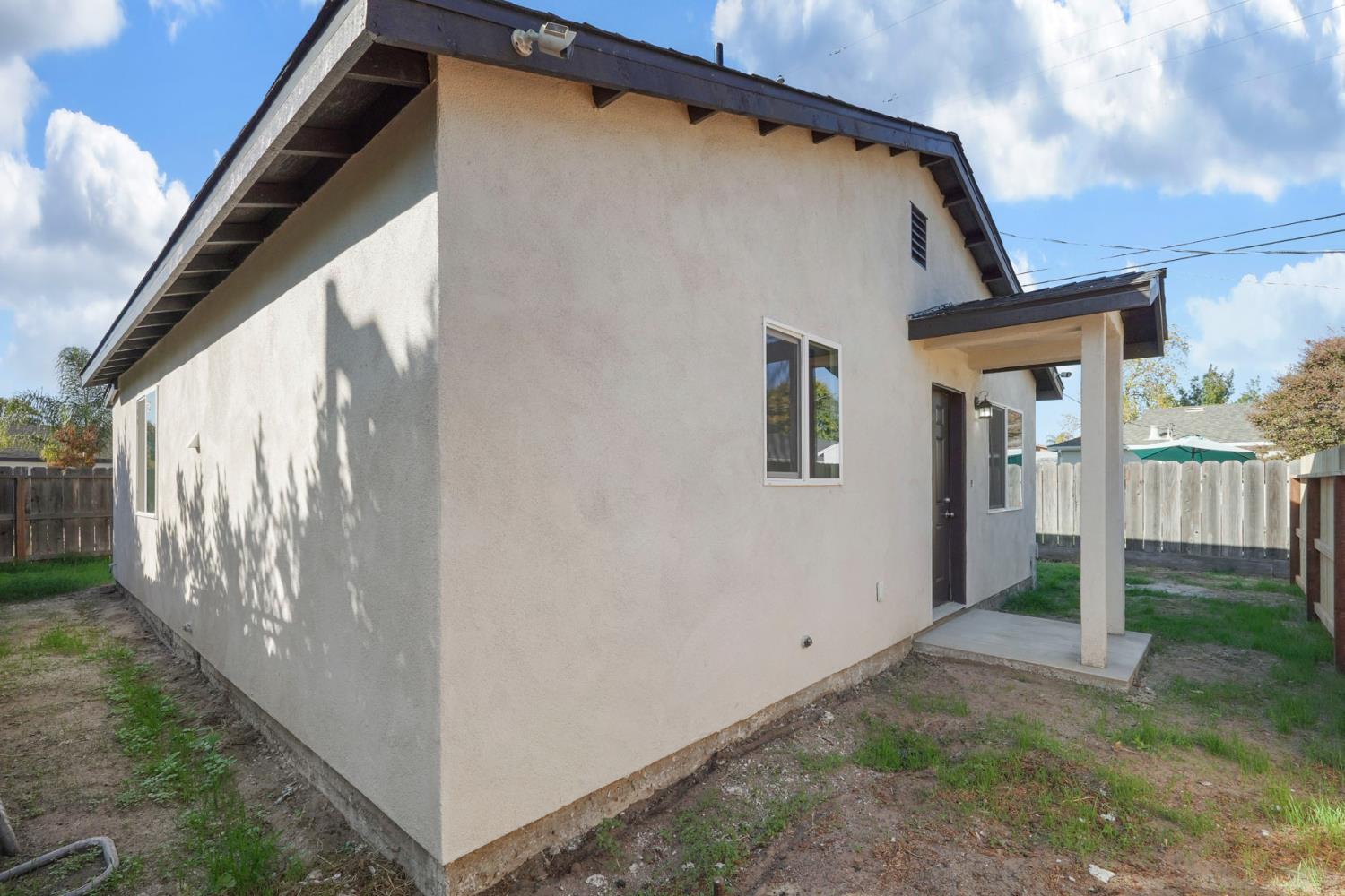 227 N Fremont Avenue