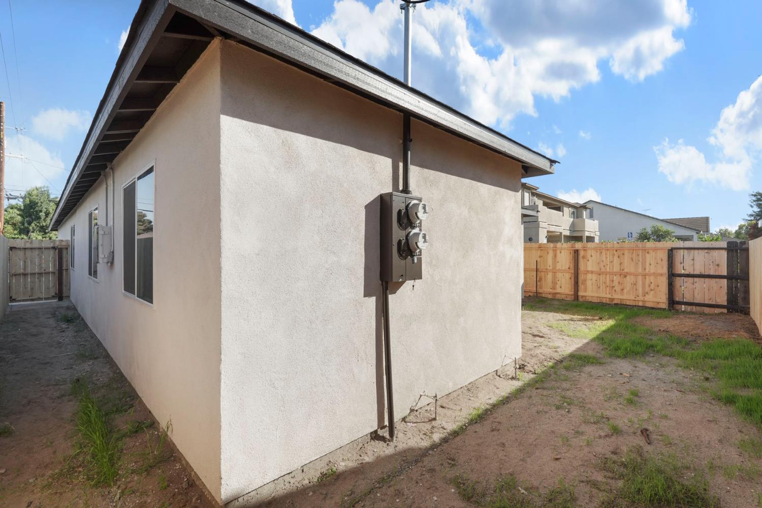 227 N Fremont Avenue