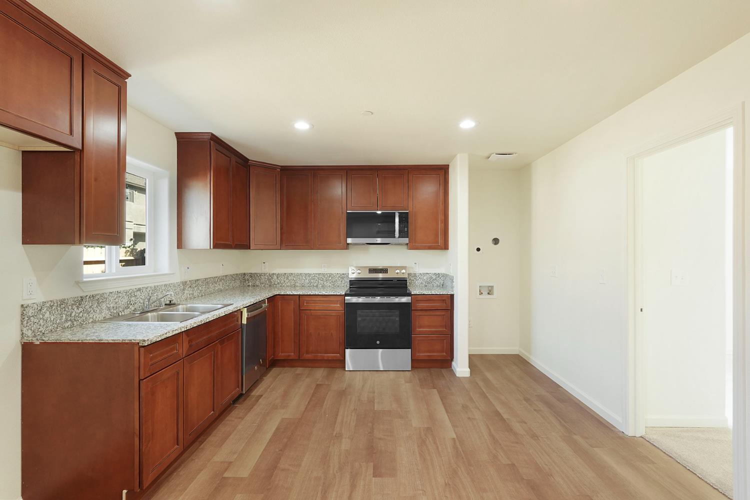 227 N Fremont Avenue