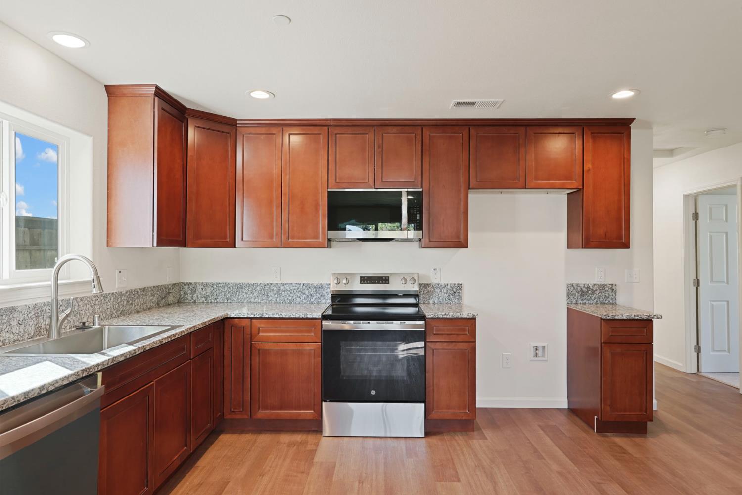 227 N Fremont Avenue