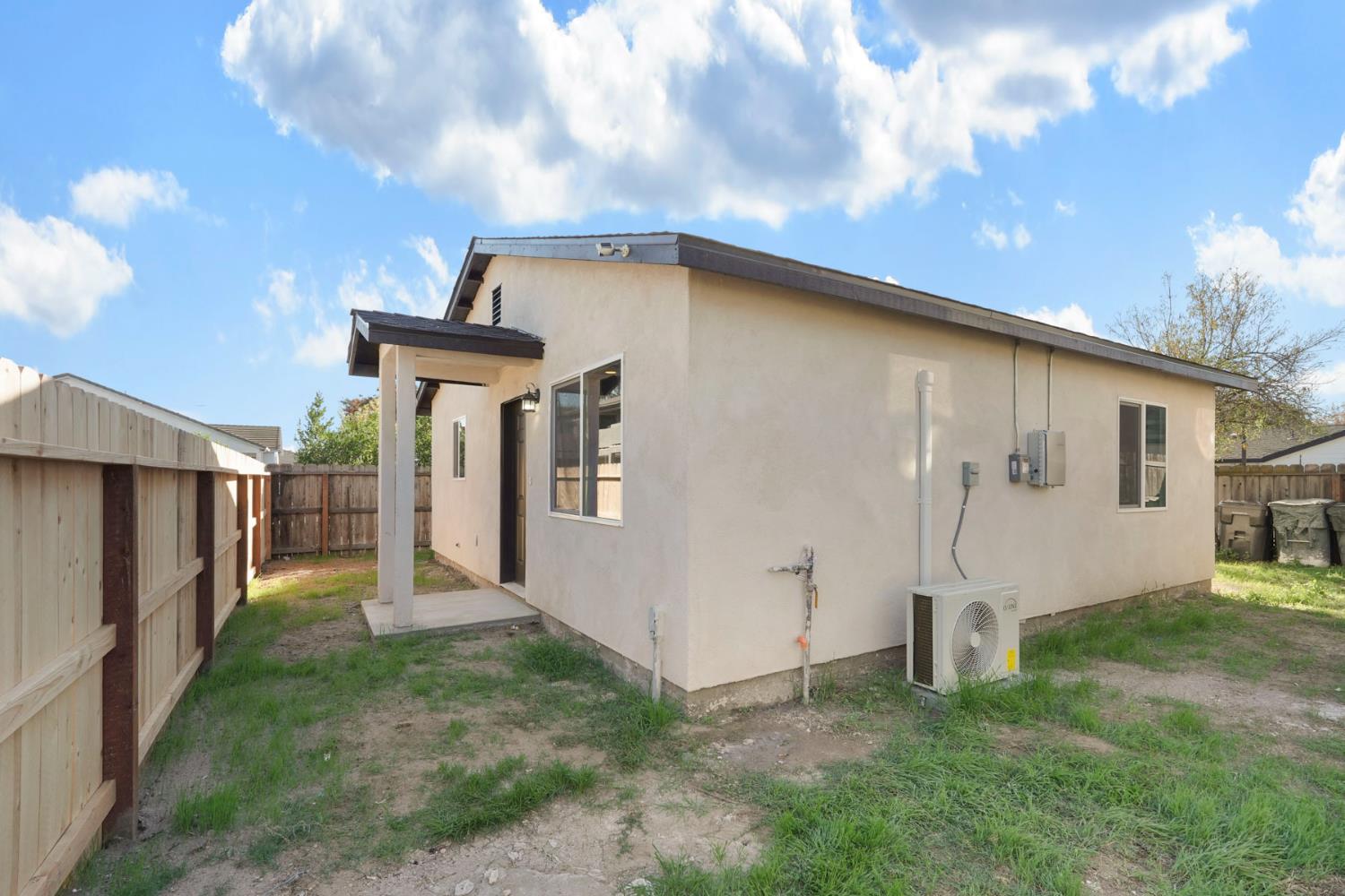 227 N Fremont Avenue