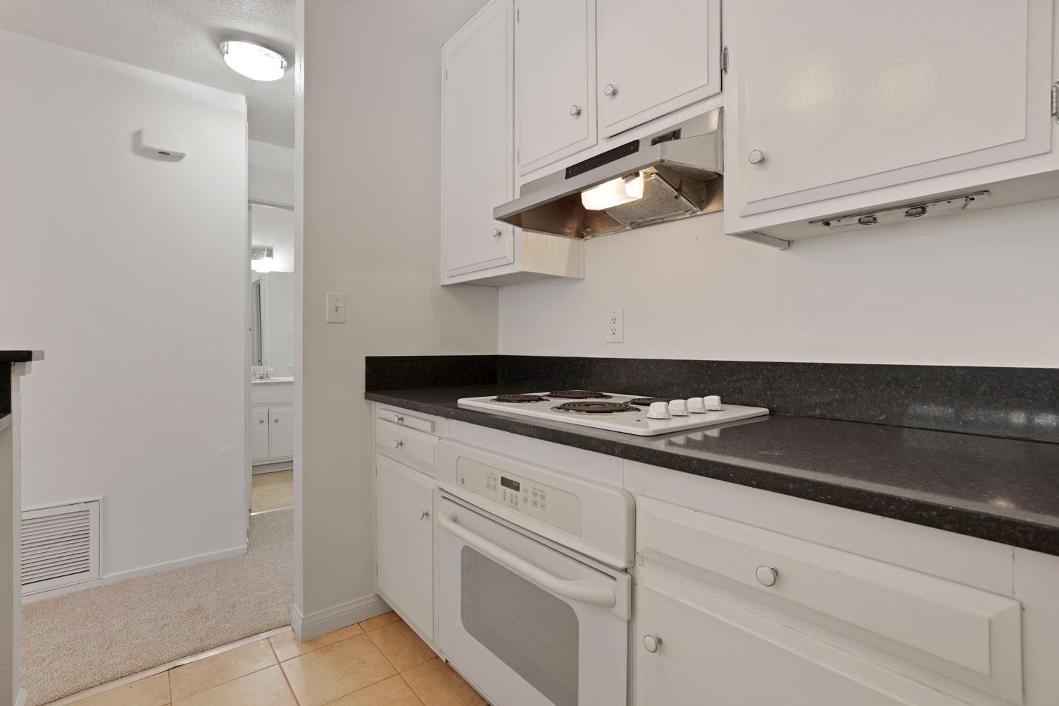 3113 Occidental Drive 4