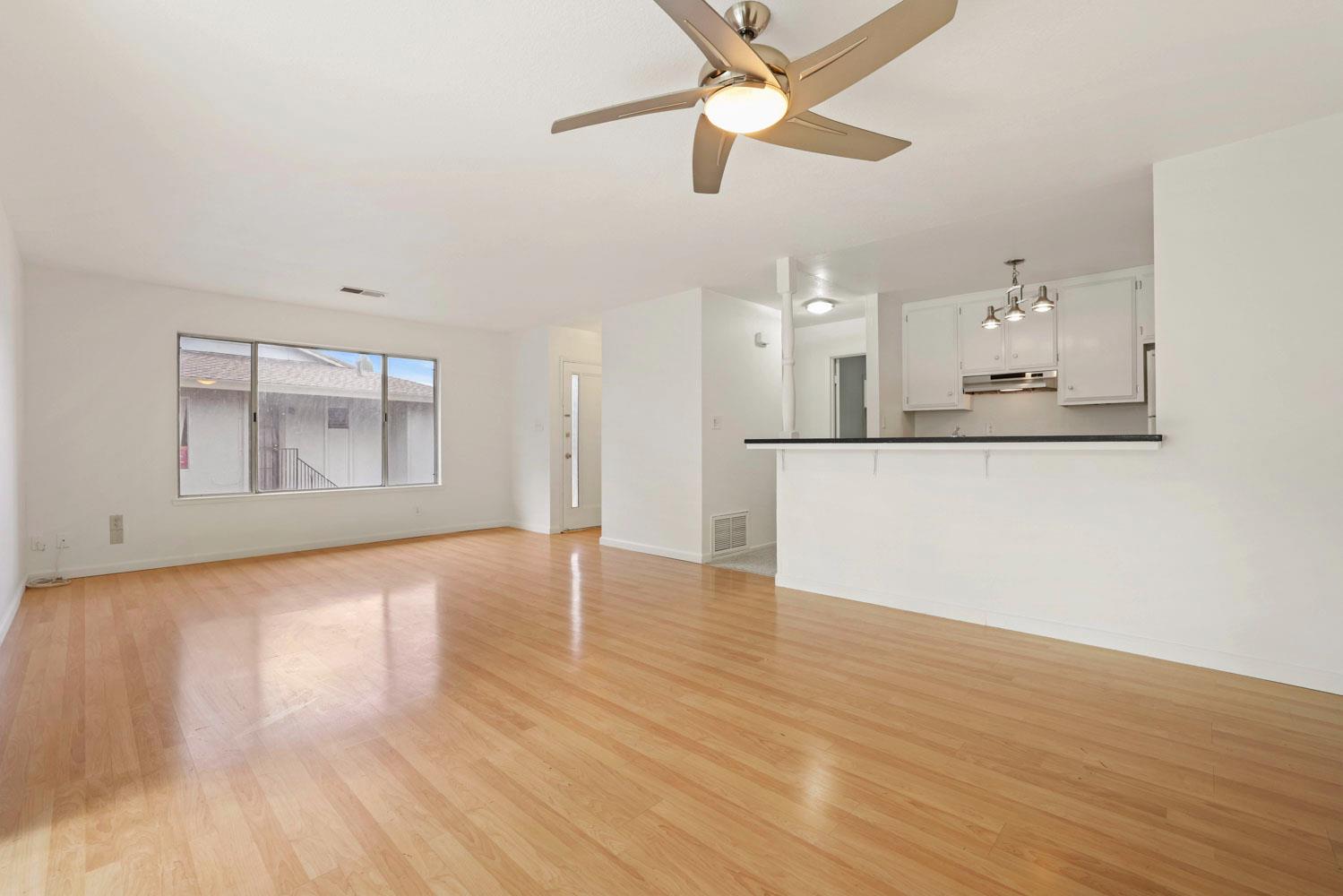 3113 Occidental Drive 4